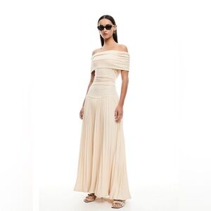 Lioness Field Of Dream Maxi Cream Off-Shoulder Maxi Dress
